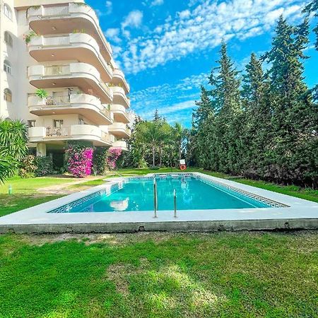 Great Puerto Banus Apartment Marbella Exterior photo
