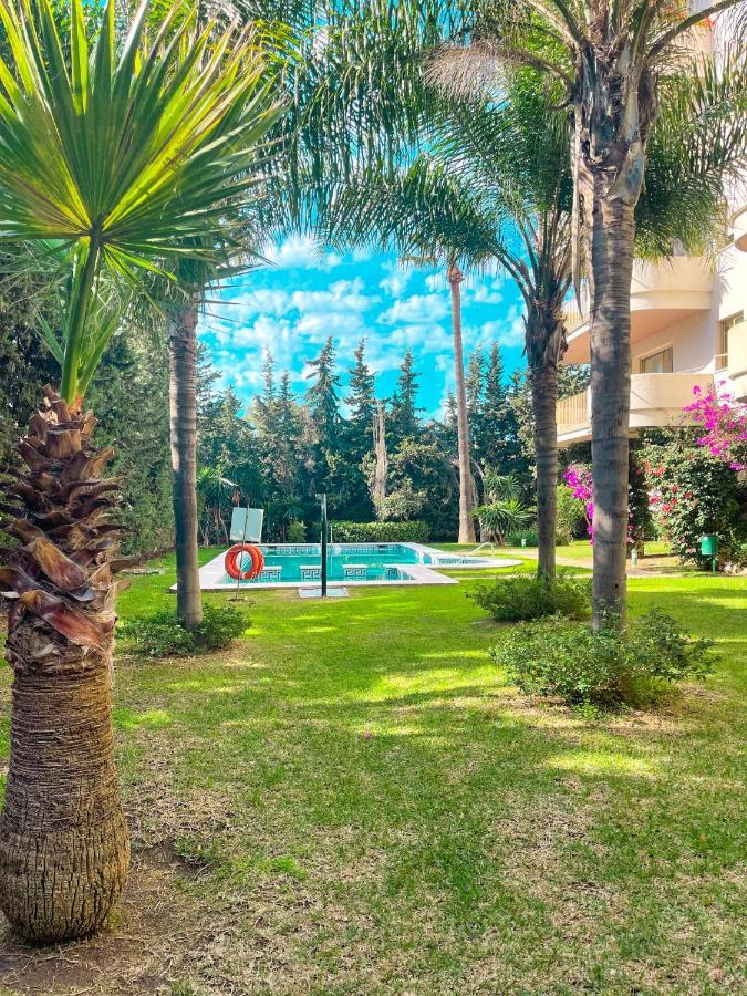 Great Puerto Banus Apartment Marbella Exterior photo